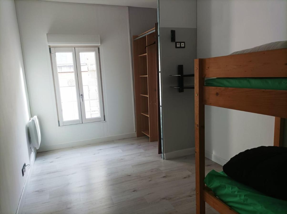 Agréable maison de ville tout confort Loudun Esterno foto